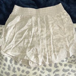 H&M shorts size small brand new with tags